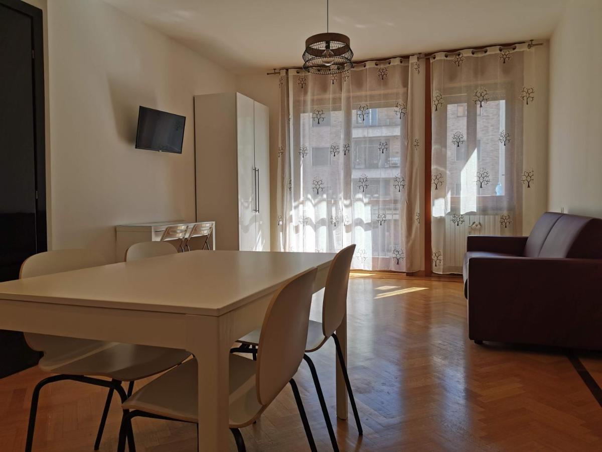 Pergolesi Apartments Mediolan Zewnętrze zdjęcie